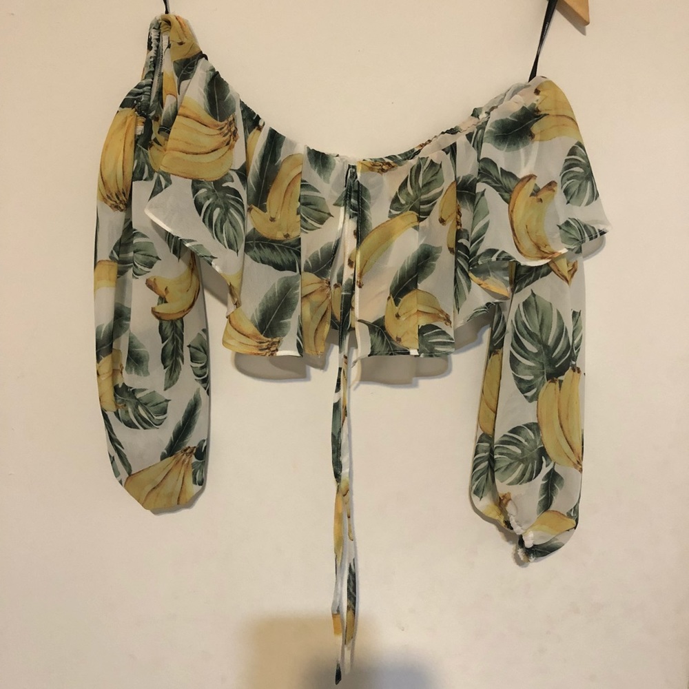 Off the shoulder banana leaf crop top